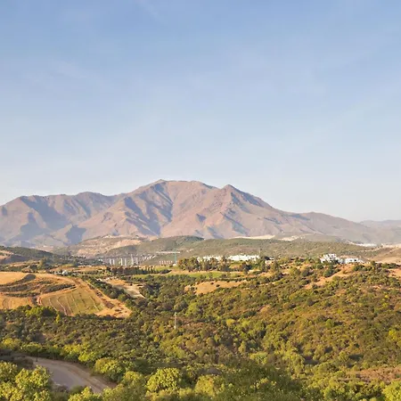 Apartman Modern 2 Bed Ground Floor Cortesin *