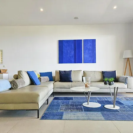 Apartman Modern 2 Bed Ground Floor Cortesin Casares