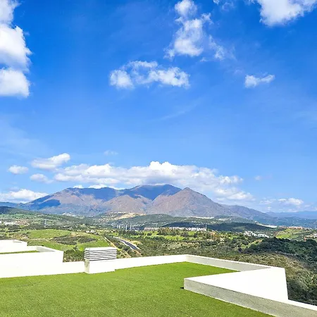 Modern 2 Bed Ground Floor Cortesin Apartment Estepona
