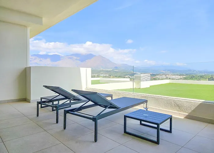 Modern 2 Bed Ground Floor Cortesin Apartamento